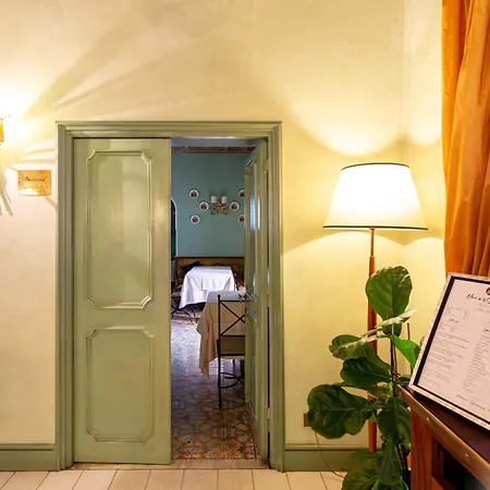 Hotel Hotiday Borghese 4*