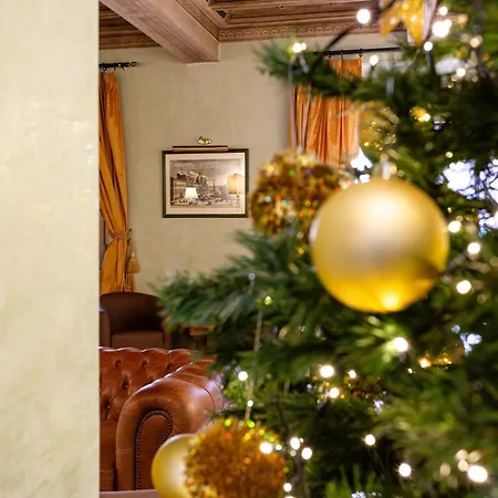 Hotiday Borghese Hotel Rome